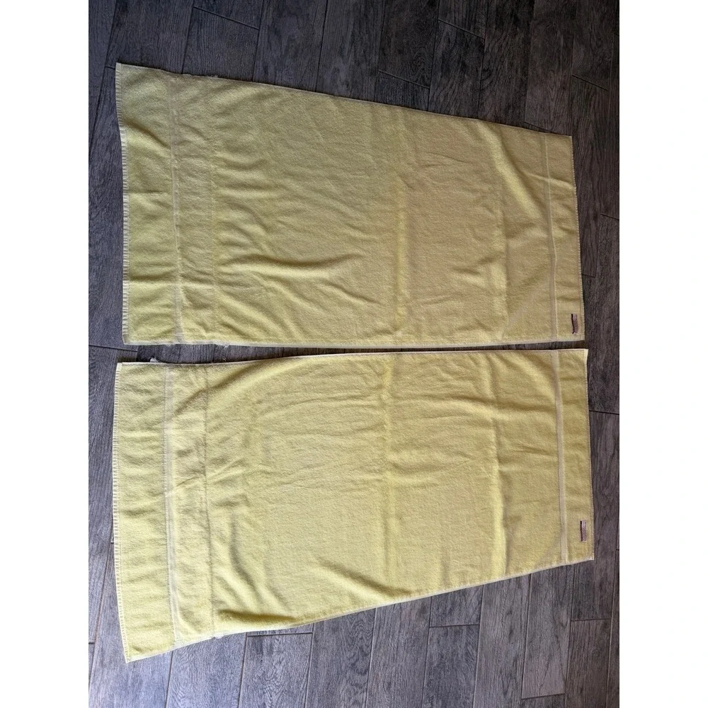 JCPenney Bath Towel Set Vintage Lace Hearts 70s NWOT Cottagecore Mom Dad Yellow